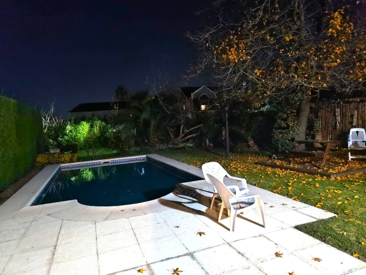CASA 4 AMB. C/PISCINA Y PARQUE (COUNTRY CLUB ARANJUEZ) ESCOBAR