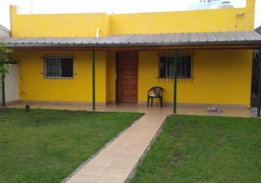 Casa de 4 Amb. con Parque
