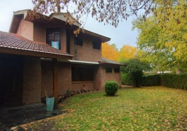 CASA QUINTA 5 AMB. PARQUE/PISCINA (BARRIO LOS NOGALES)