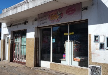 OPORTUNIDAD !!! CONSTRUCCION C/POSIBILIDAD DE AMPLIACION