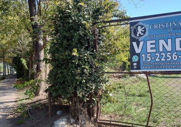 LOTE ESQUINA  900 M2  ( LOS POLVORINES)