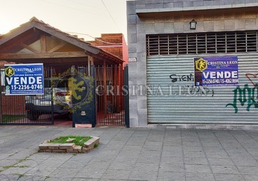 CASA AMERICANA  3 AMB. C/ LOCAL  Y P.H AL FONDO