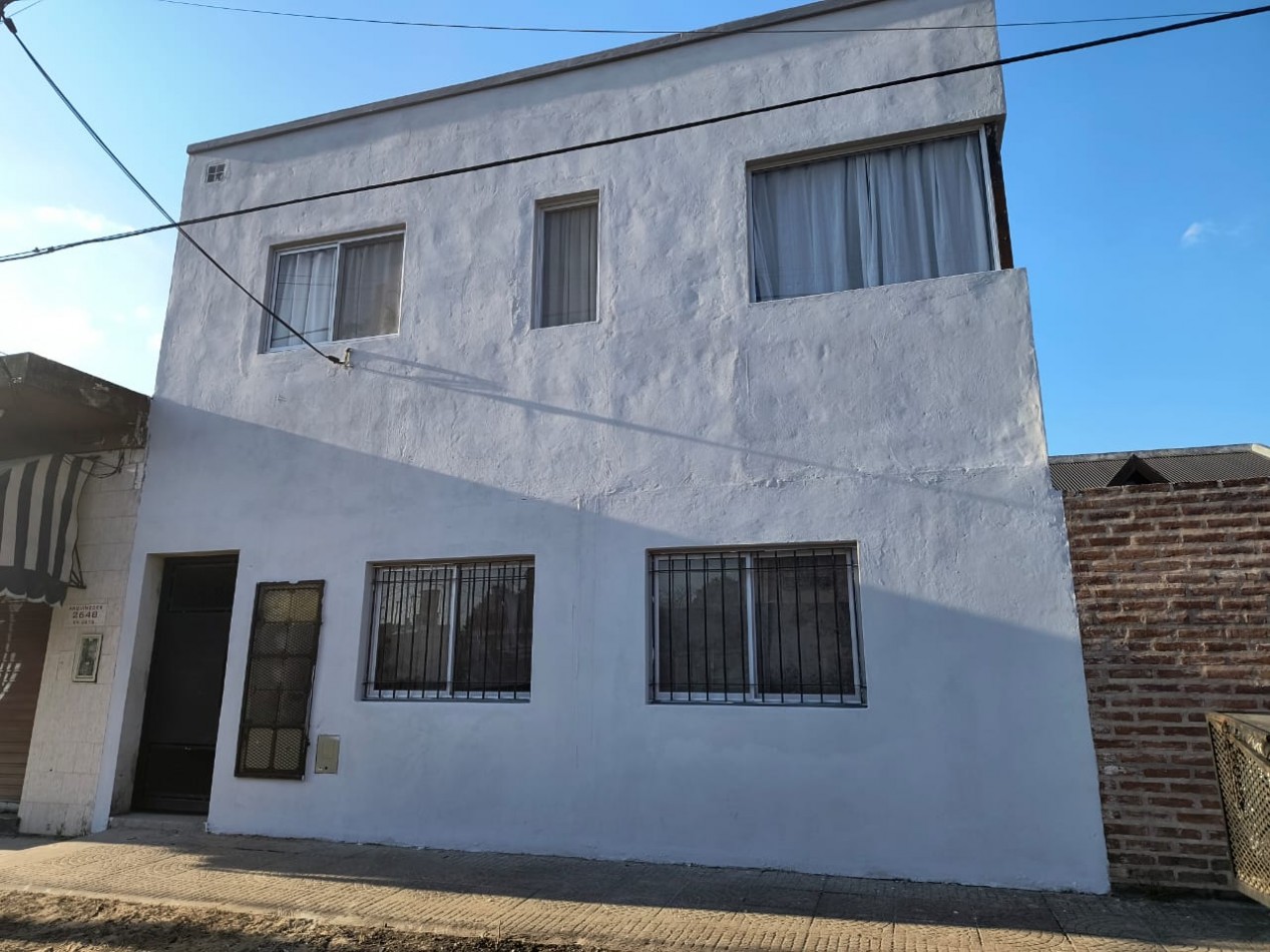 DPTO. MONOAMBIENTE AMPLIO PLANTA BAJA