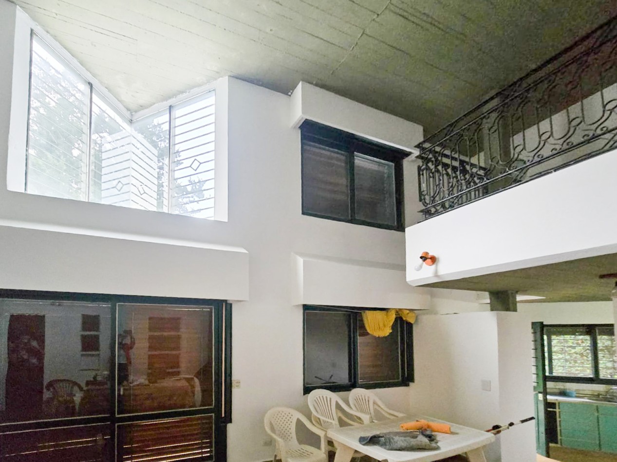 CASA 4 AMB C/ PARQUE Y PISCINA