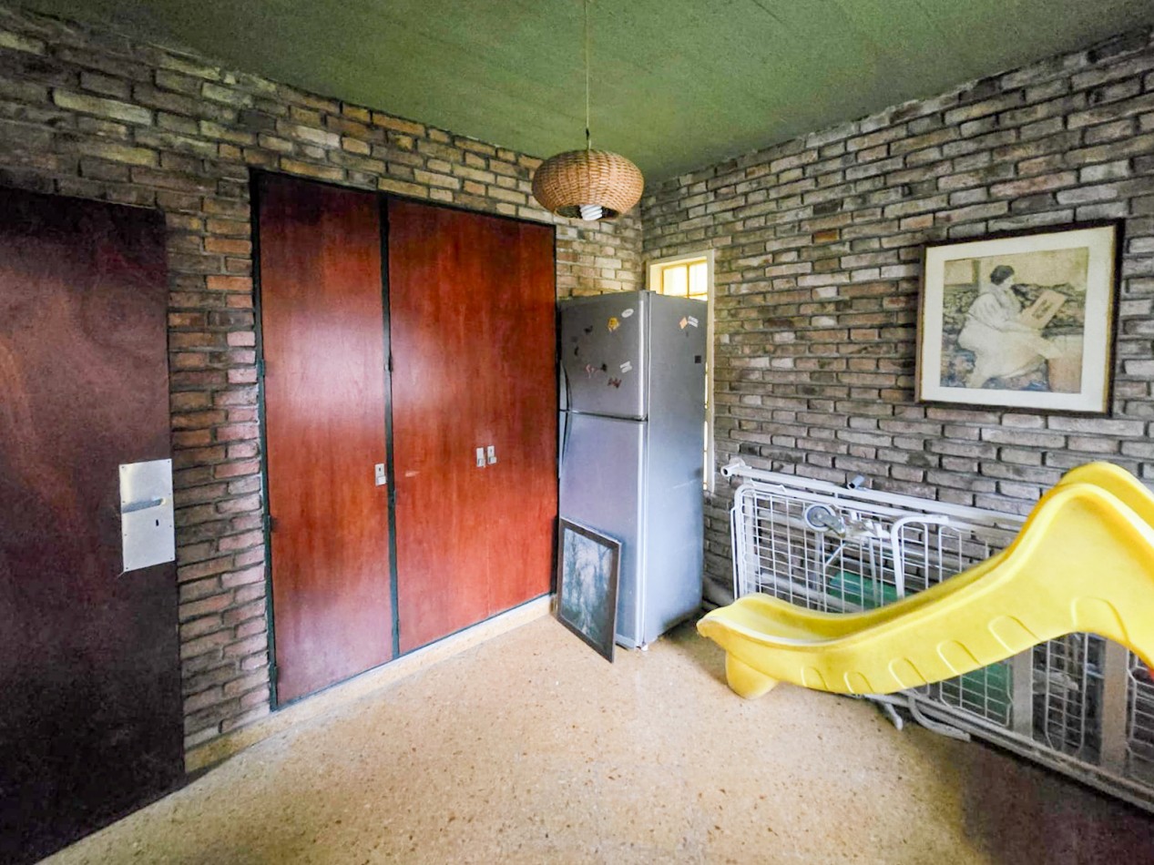 CASA 4 AMB C/ PARQUE Y PISCINA