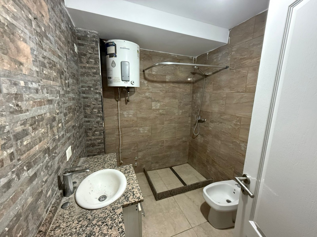 DEPARTAMENTO DE 3 AMB. CON  BALCON