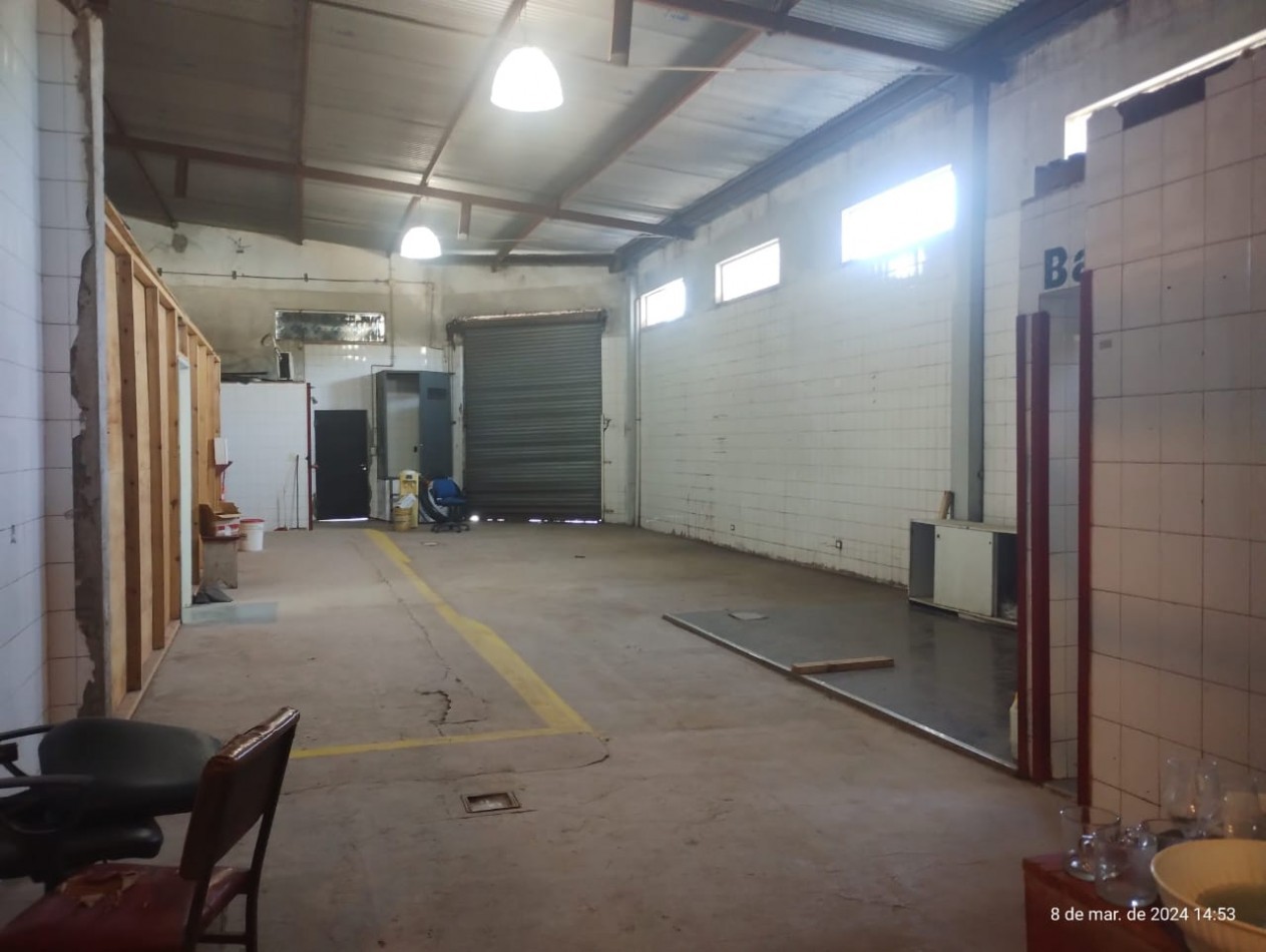 GALPON  290 M2. VILLA DE MAYO