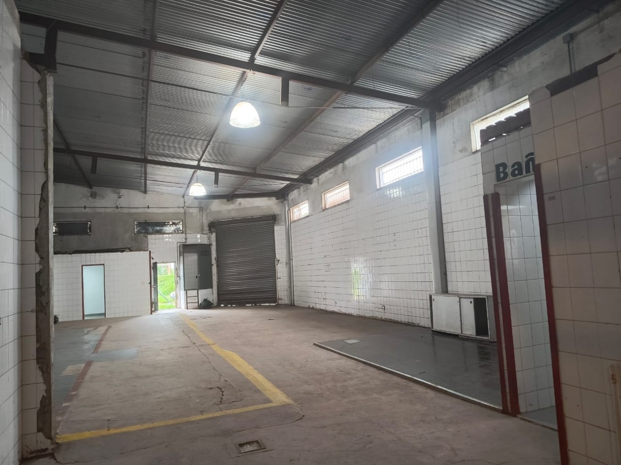 GALPON  290 M2. VILLA DE MAYO
