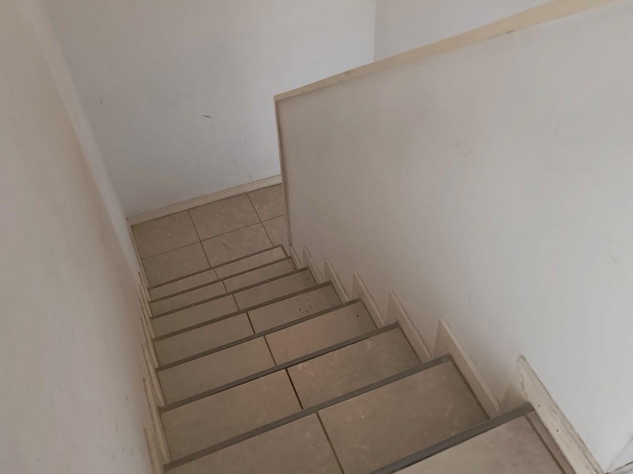 DUPLEX DE 3 AMB. PATIO/BALCON/COCHERA/QUINCHO Y PISCINA